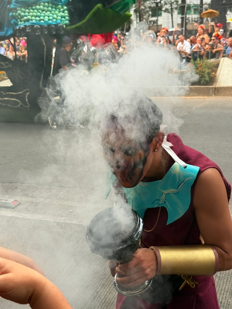 Défilé Dia de los Muertos, fumée