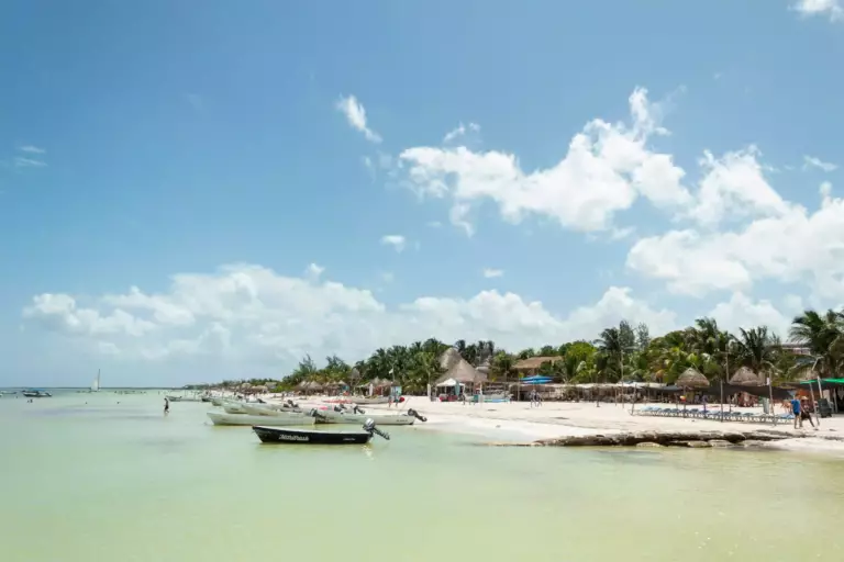 Plage paradisiaque d'Holbox