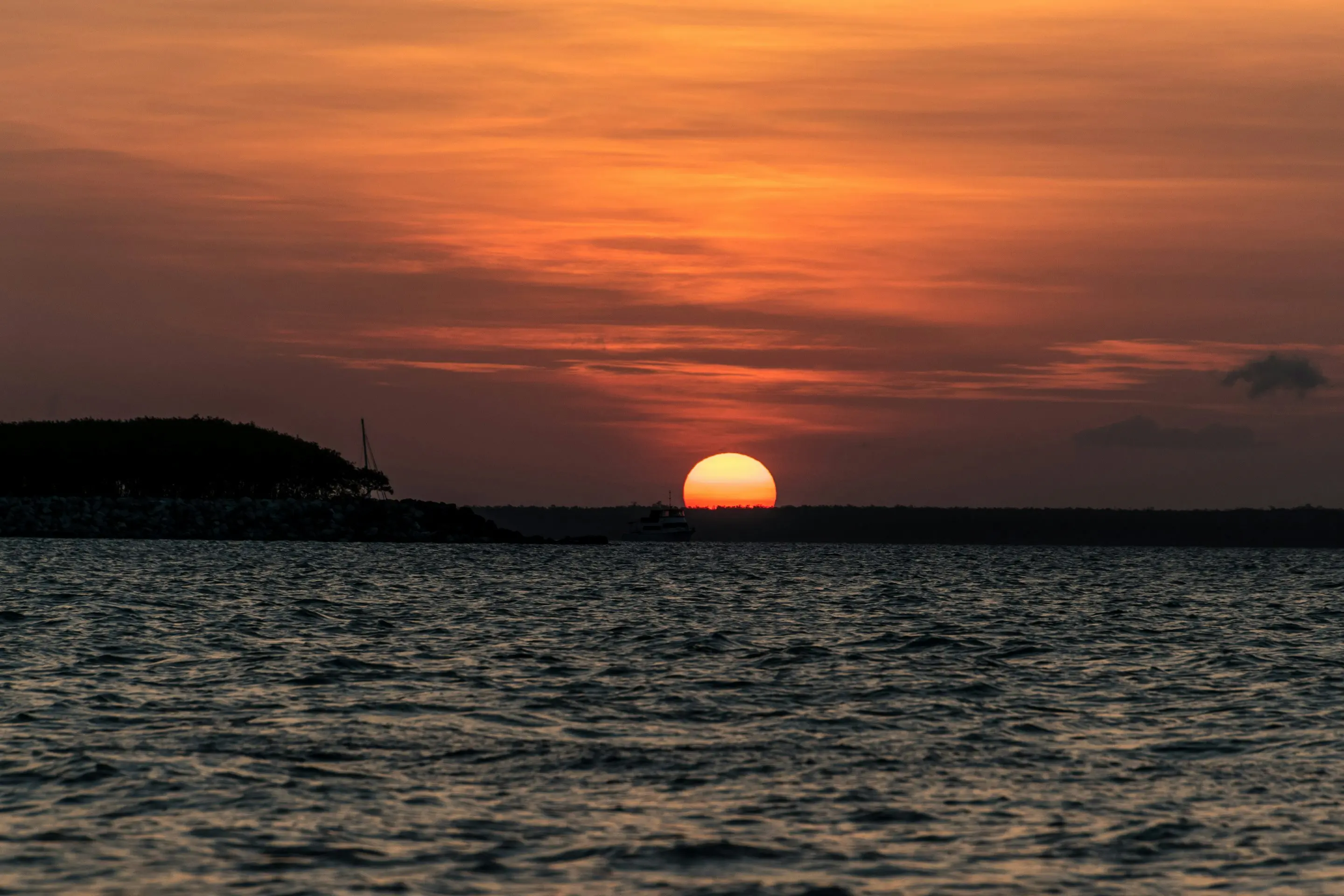 Coucher de soleil au dessus de la mer à Darwin
