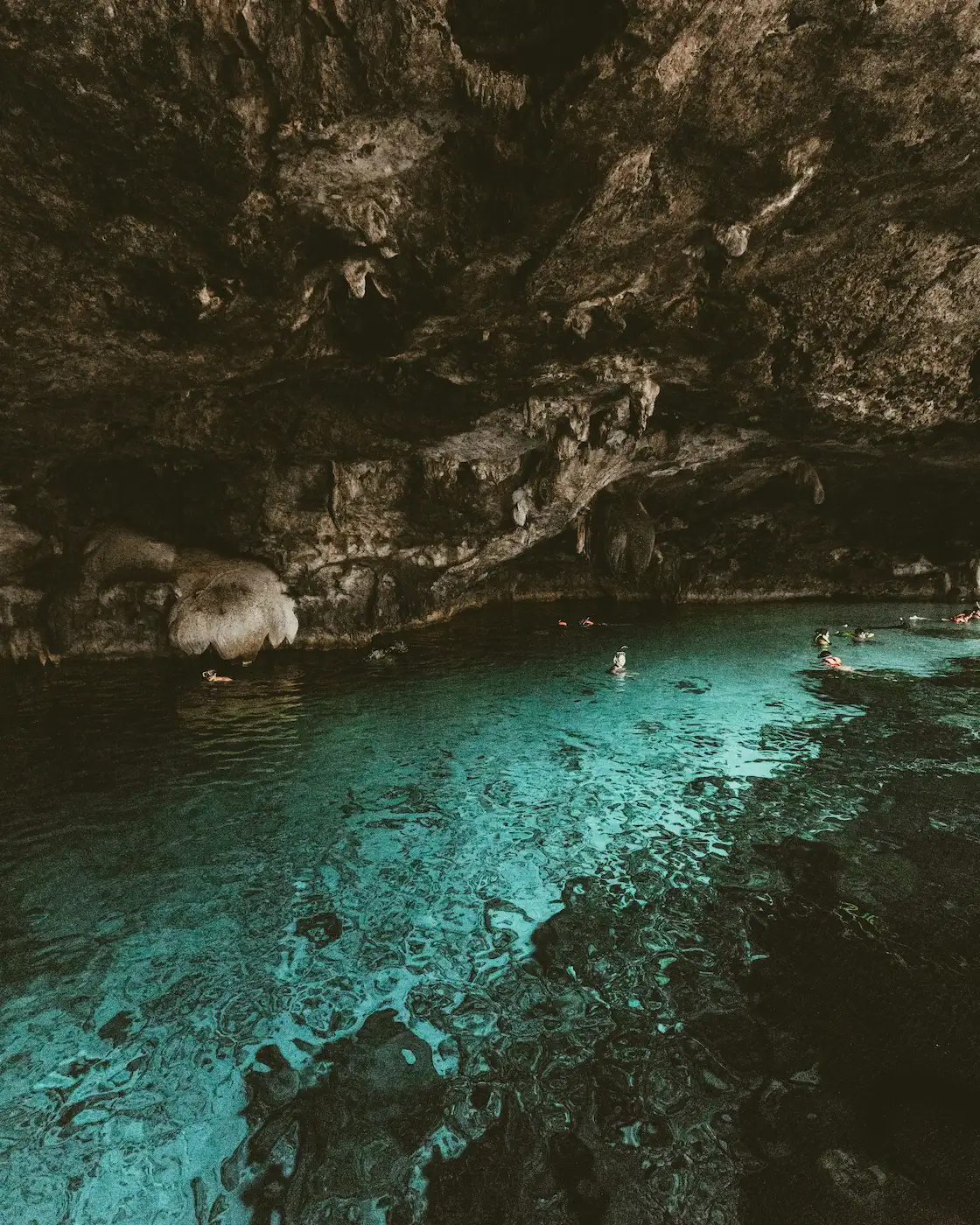 La cenote Dos Ojos au Mexique