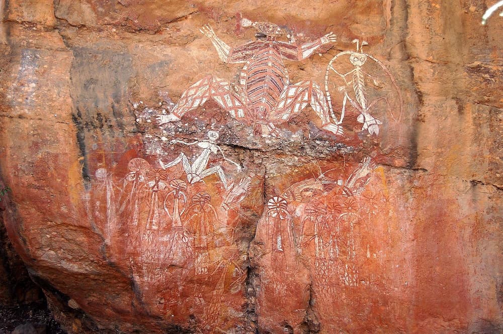 Peinture rupestre sur Nourlangie rock en Australie