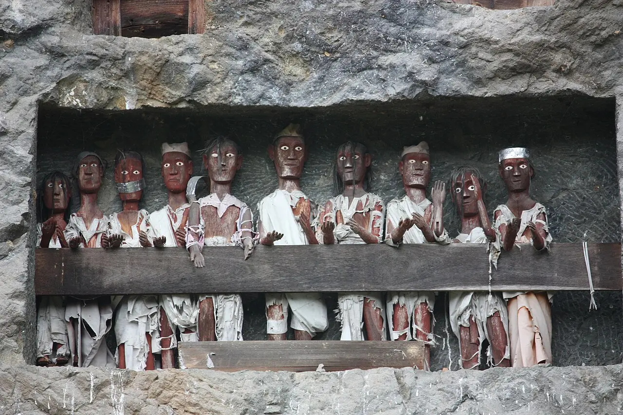 Tana Toraja sur les balcons en Indonésie